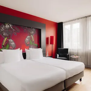 Leonardo Boutique Center Former Designhotel 4* Маастрихт