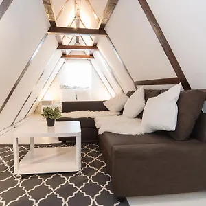 Homestay Lil' Dutch Studio