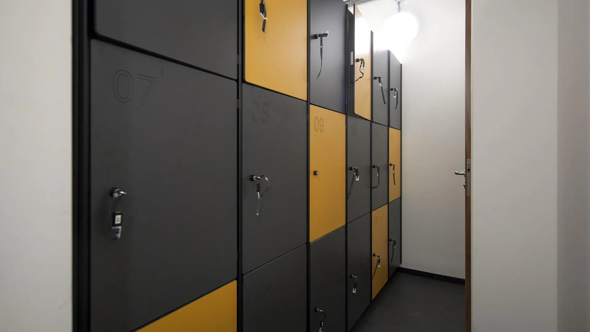 Hotel Easyhotel Amsterdam Arena Boulevard