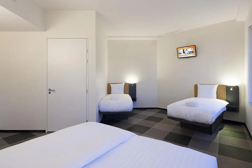 Easyhotel Amsterdam Arena Boulevard