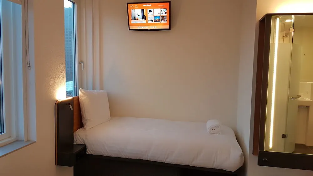 Easyhotel Amsterdam Arena Boulevard Hotel