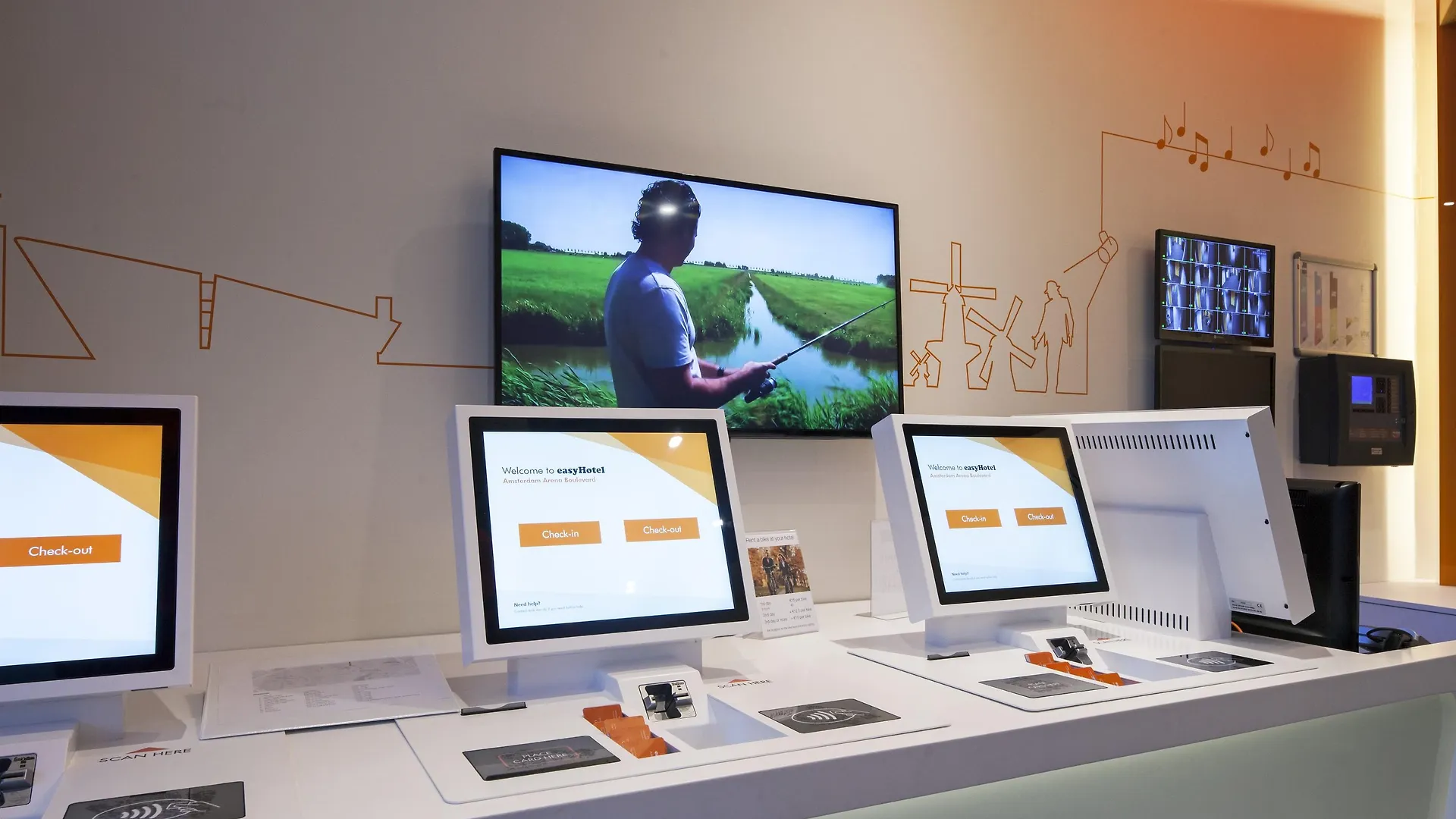 Easyhotel Amsterdam Arena Boulevard Hotel
