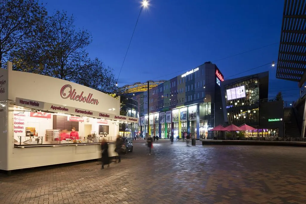 ** Hotel Easyhotel Amsterdam Arena Boulevard Países Baixos