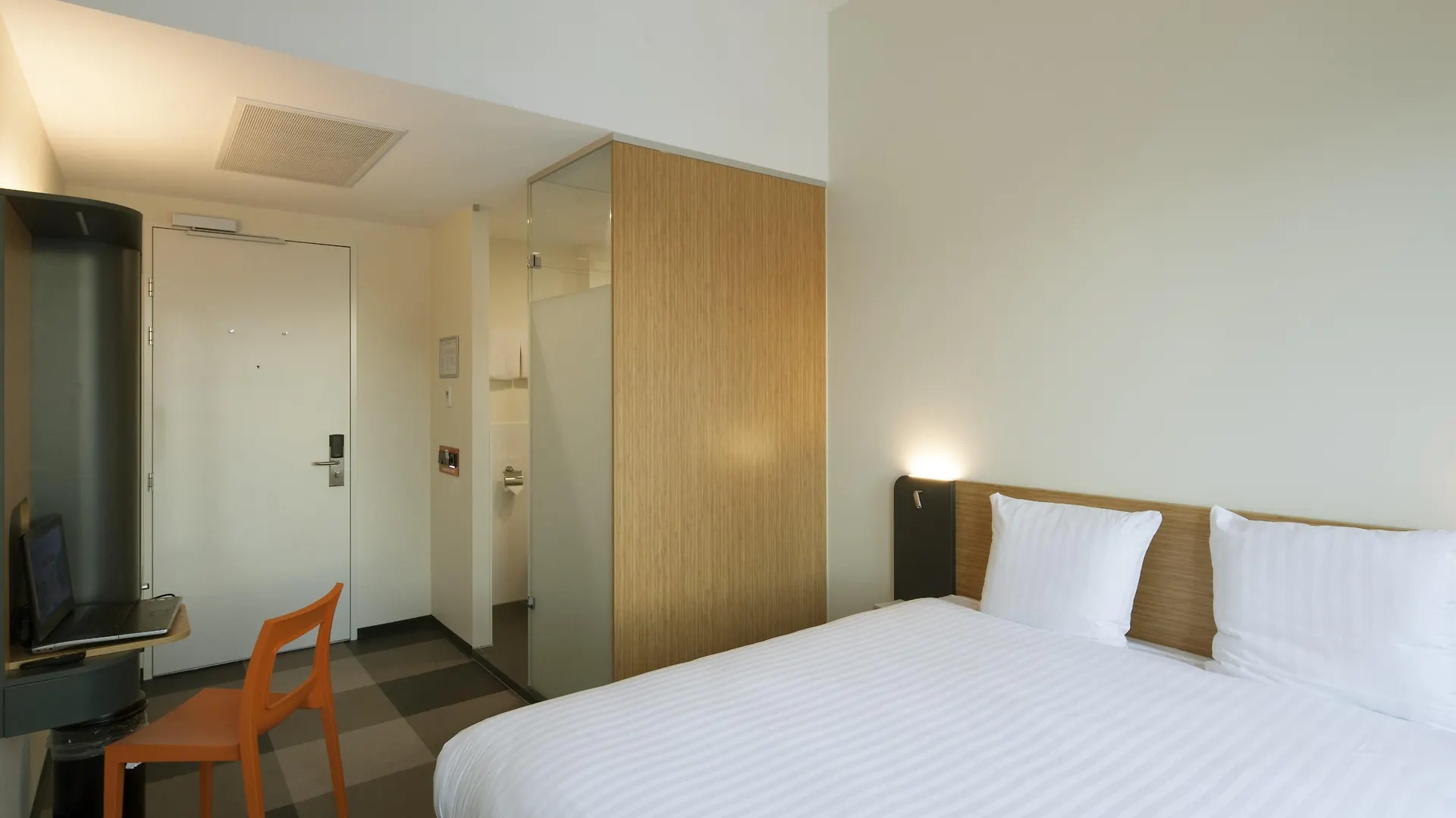 Ξενοδοχείο Easyhotel Amsterdam Arena Boulevard