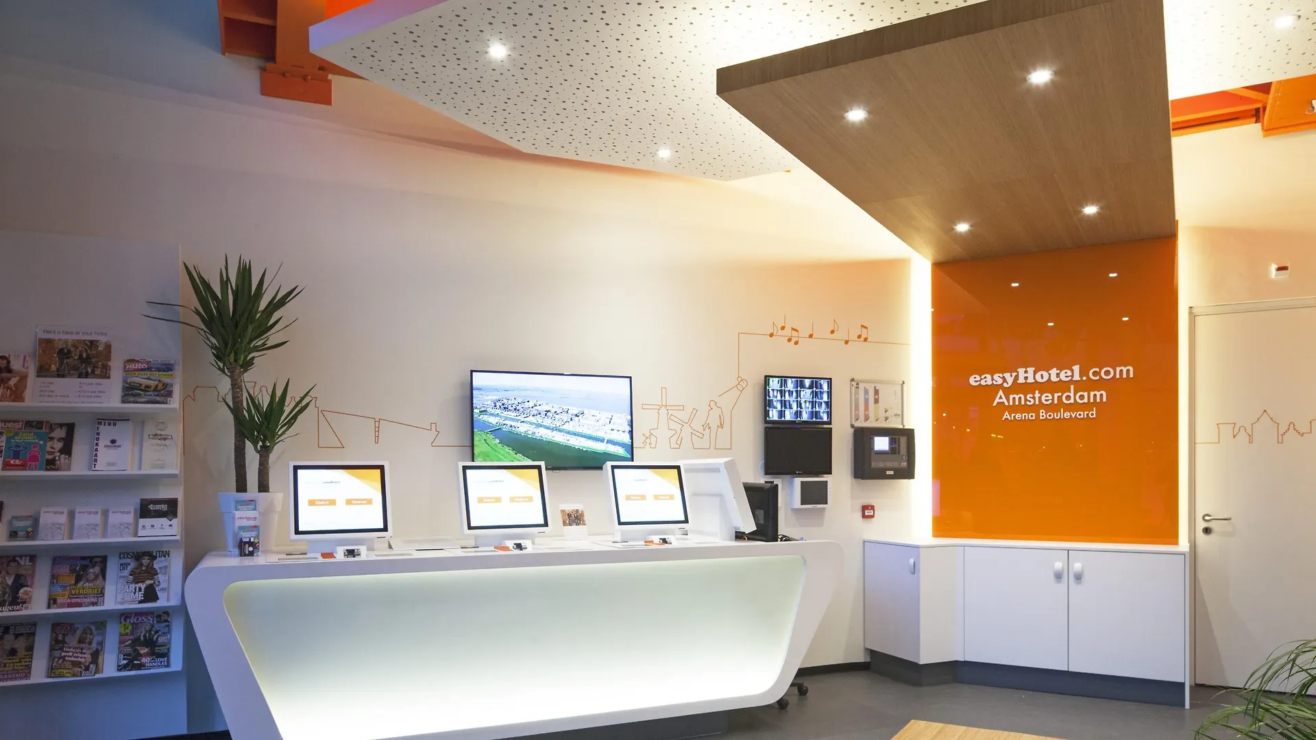 Easyhotel Amsterdam Arena Boulevard Ξενοδοχείο