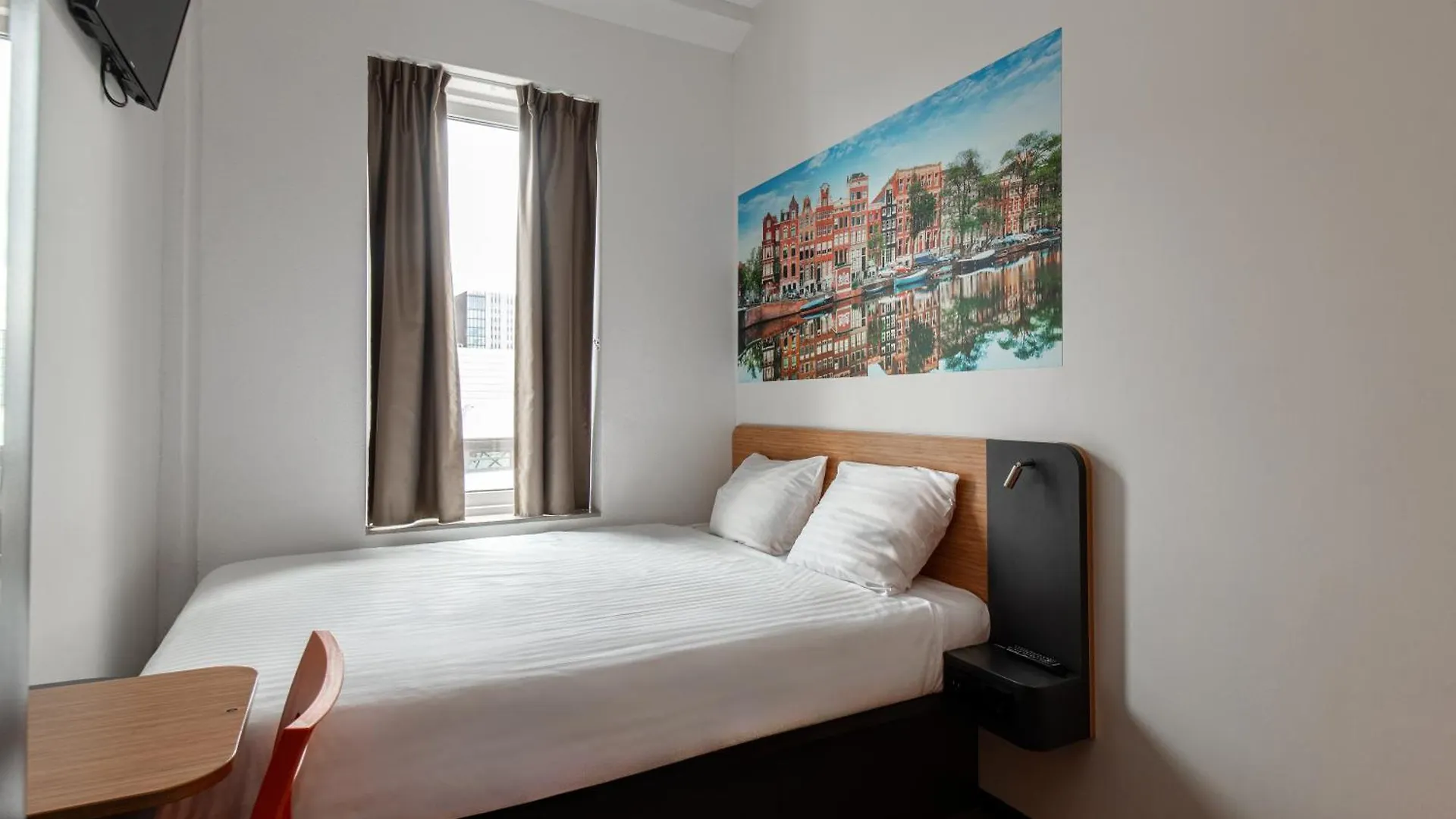 Easyhotel Amsterdam Arena Boulevard Ξενοδοχείο