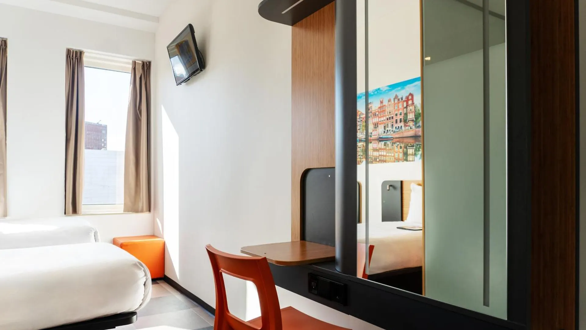 Ξενοδοχείο Easyhotel Amsterdam Arena Boulevard