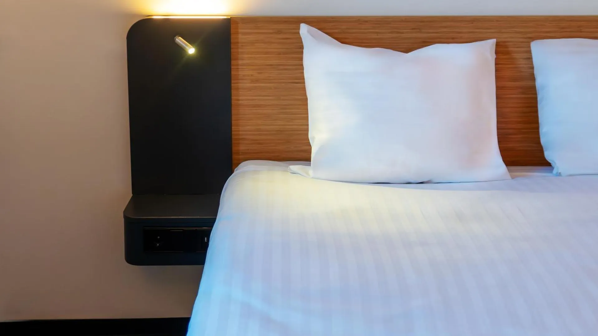 Easyhotel Amsterdam Arena Boulevard
