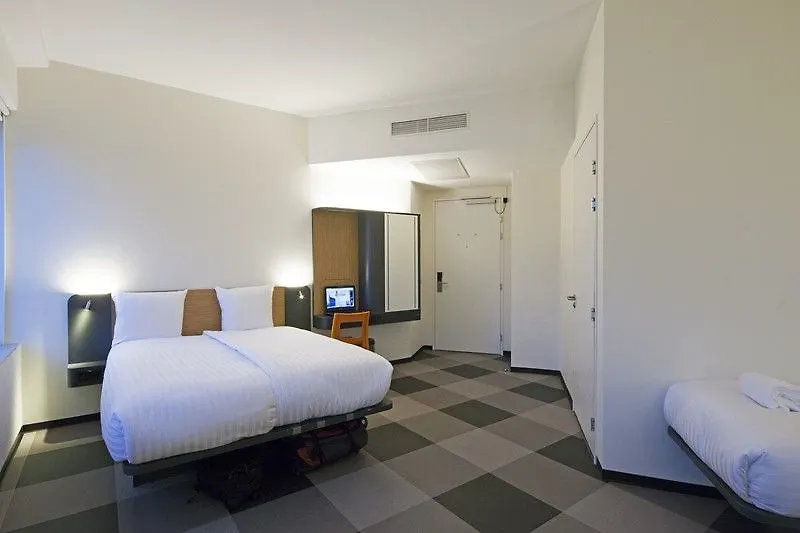 Easyhotel Amsterdam Arena Boulevard Ξενοδοχείο