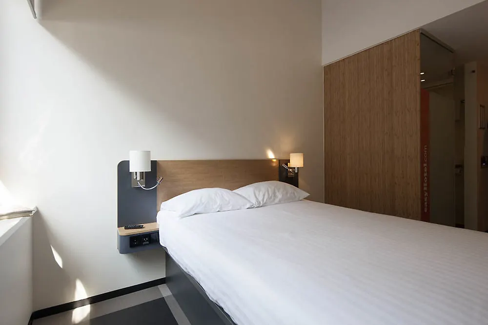 Easyhotel Amsterdam Arena Boulevard